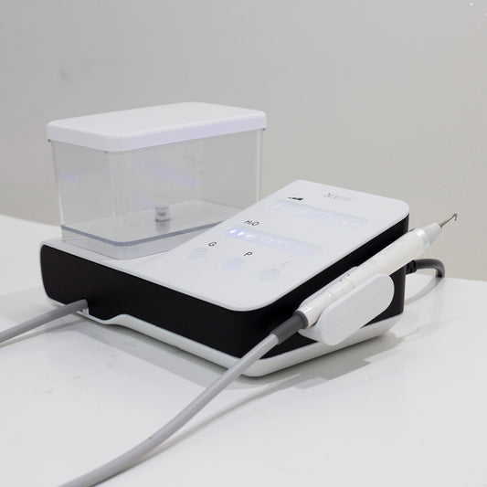 DA-20 Portable Oral Cleaning Machine Safe Dental Ultrasonic Tooth Scaler with LED and Water Bottle Made of Durable Plastic