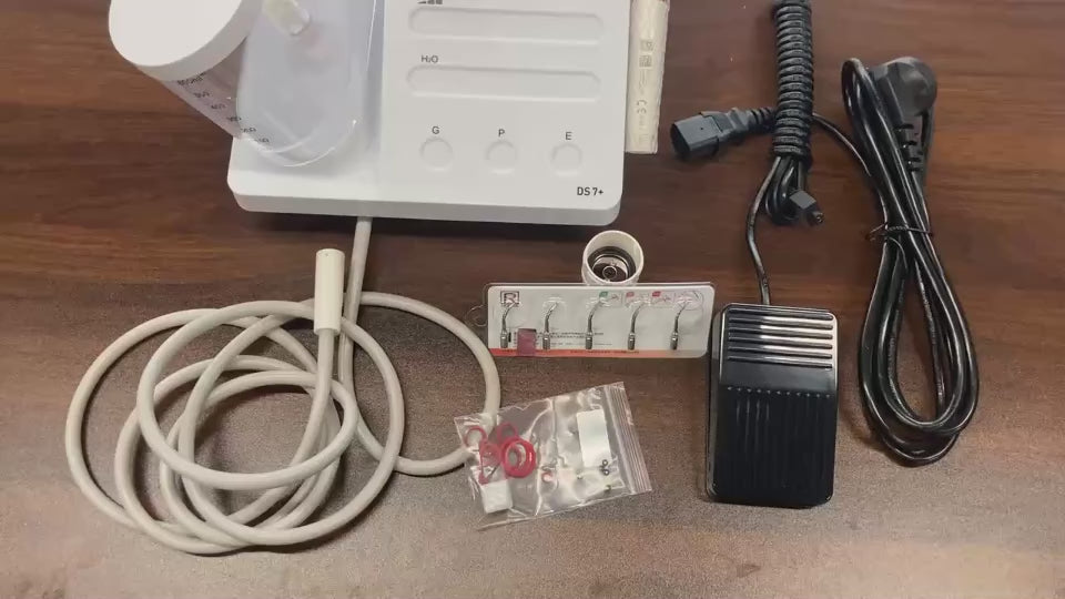Dental Ultrasonic Cleansing Machine REFINE  DS7+  Treatment With a Dental Cleaning Machine